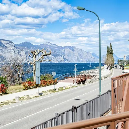 Apartment Graziella House Brenzone sul Garda